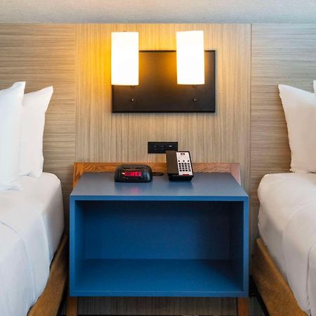 Comfort Inn Airport East Quebec Exteriér fotografie
